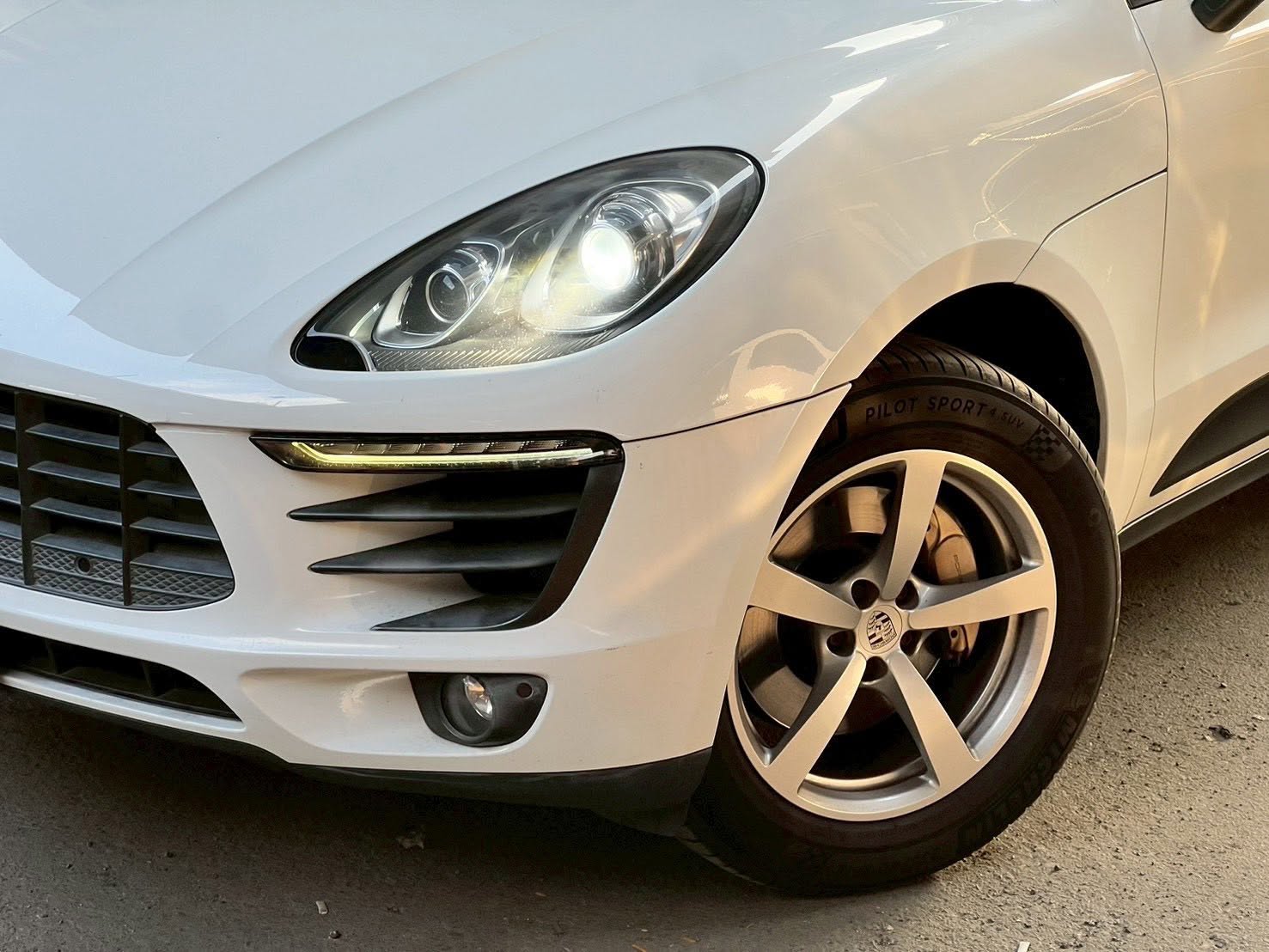 2014年 Porsche Macan 2.0T 中古車照片 - Orange Garage
