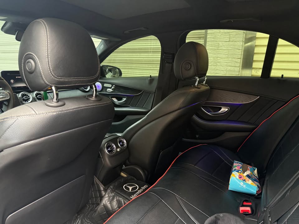 2014年 Mercedes-Benz C-Class C400 AMG 中古車照片 - Orange Garage