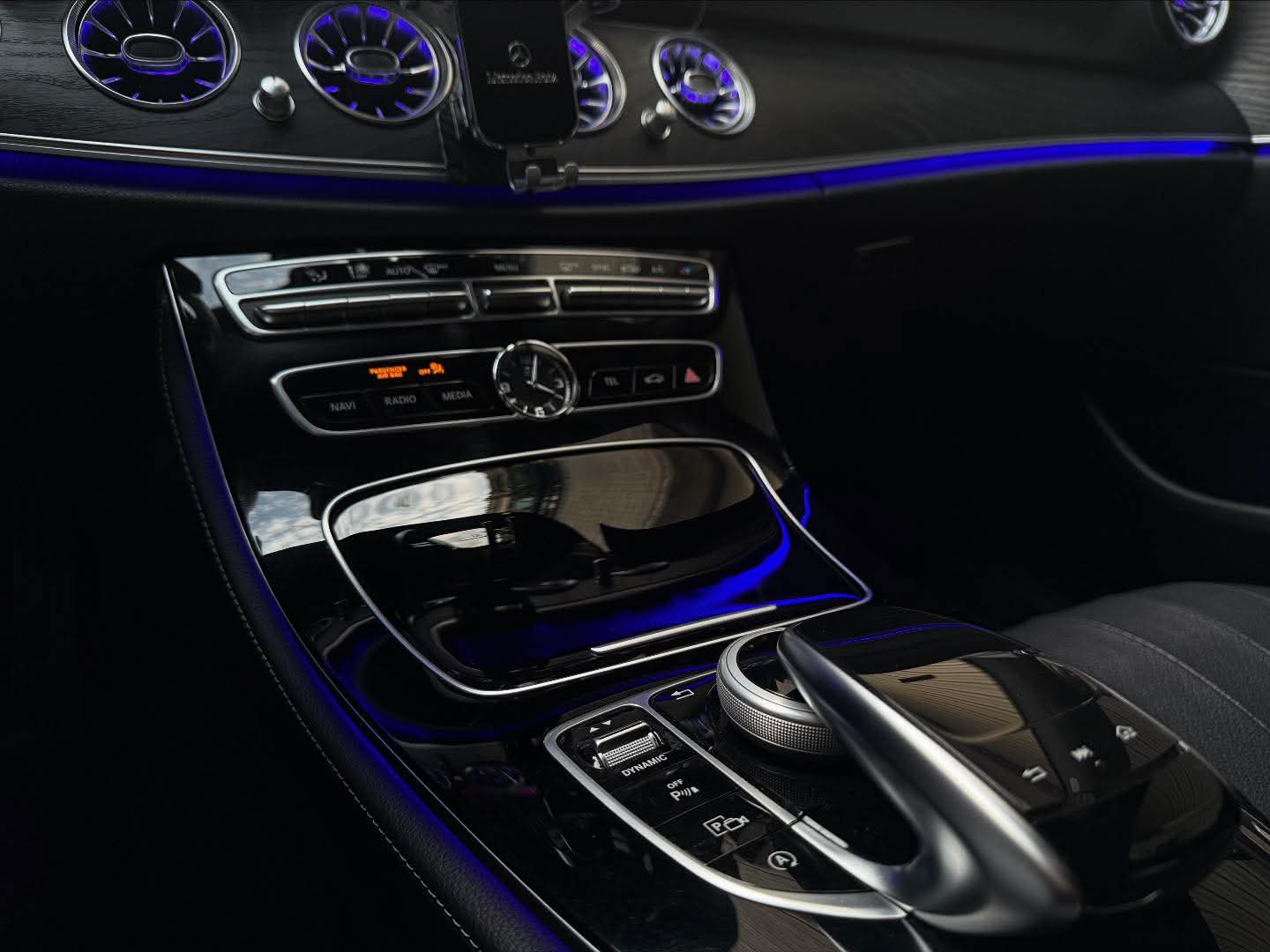 2017年 Mercedes-Benz E-Class E300 AMG P1 中古車照片 - Orange Garage