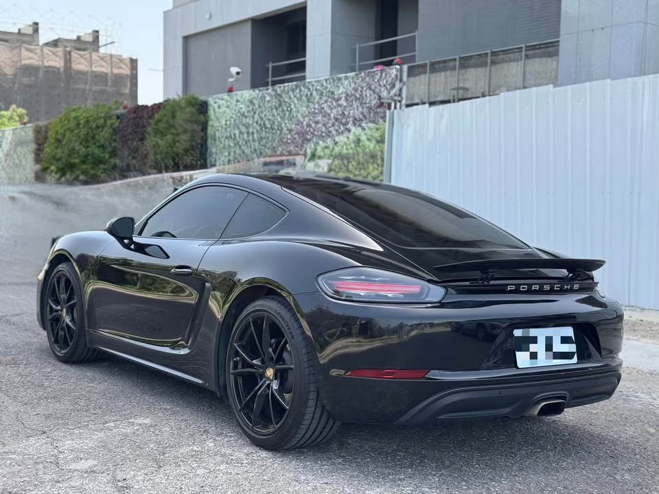 2017年 Porsche 718 Cayman 2.0 中古車照片 - Orange Garage