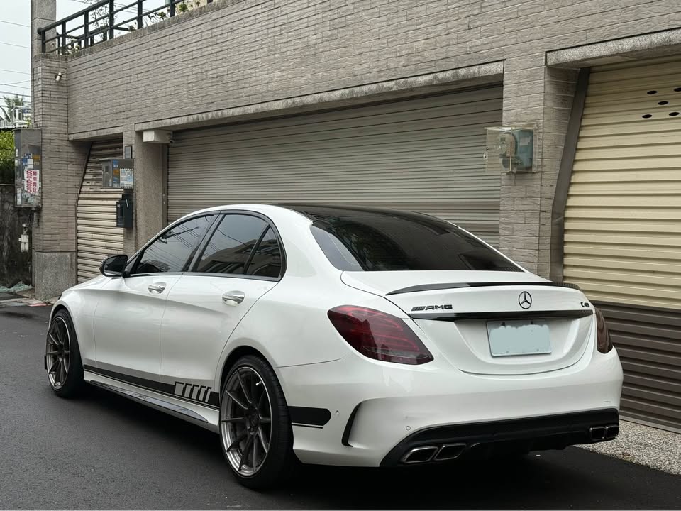 2014年 Mercedes-Benz C-Class C400 AMG 中古車照片 - Orange Garage