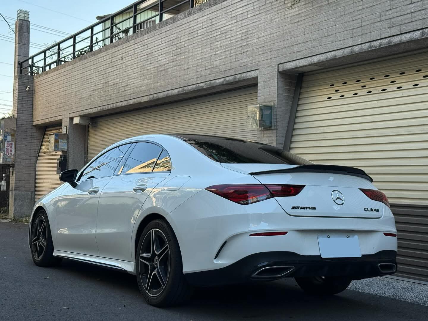 2020年 Mercedes-Benz CLA 250 AMG 中古車照片 - Orange Garage