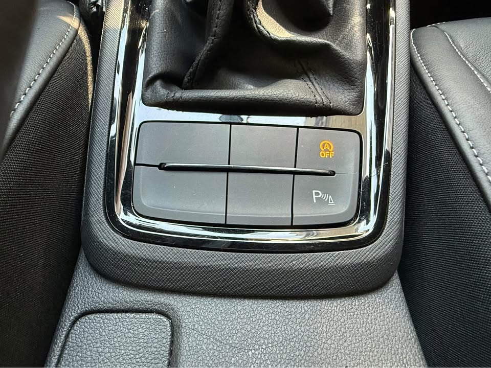 2023年 Škoda Kamiq 1.0 TSI 中古車照片 - Orange Garage