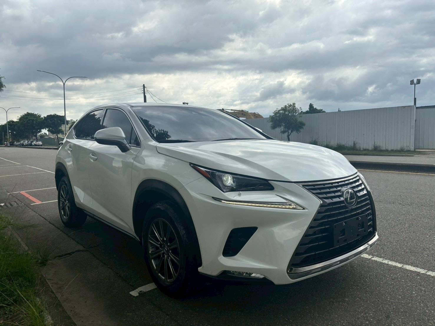 2019年 Lexus NX200 菁英版 中古車照片 - 澄色車庫