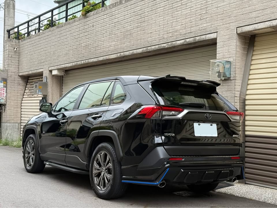 2022年 Toyota RAV4 2.0 旗艦版 中古車照片 - Orange Garage