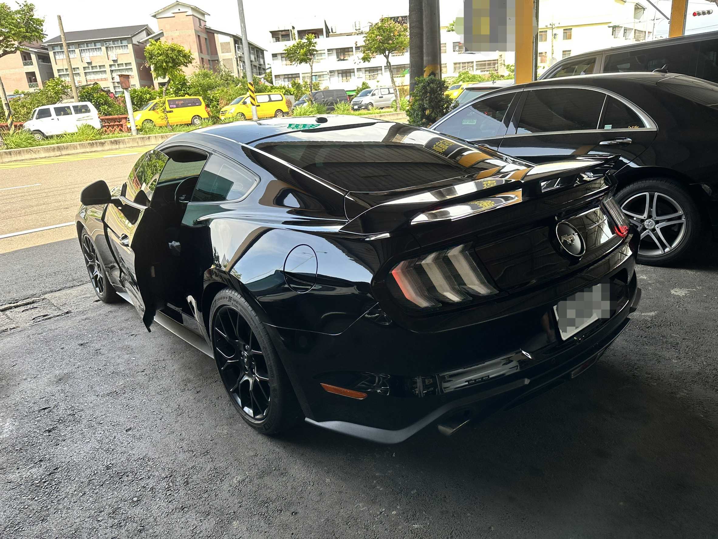 2019年 Ford Mustang 2.3 EcoBoost 中古車照片 - Orange Garage