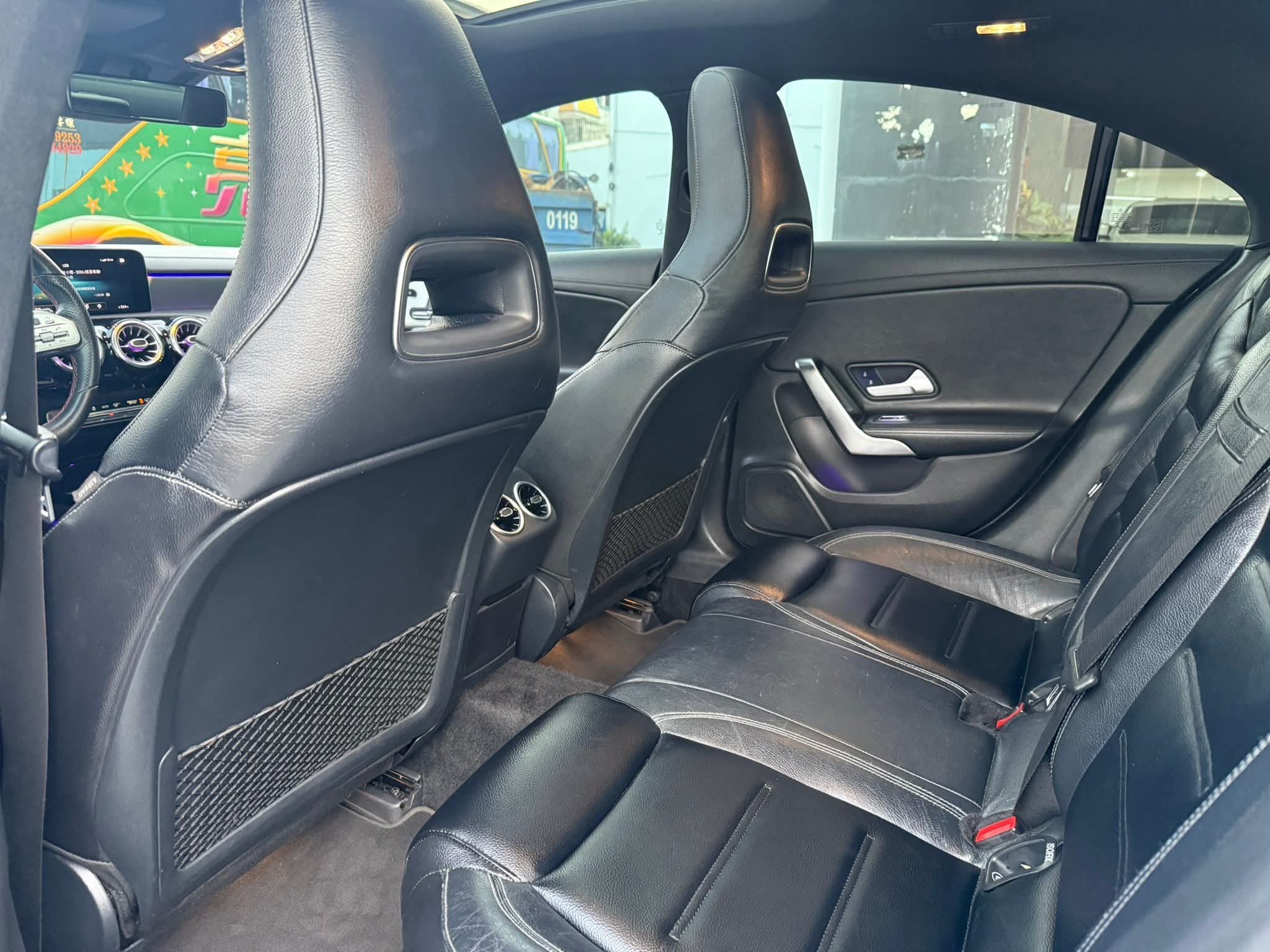 2019年 Mercedes-Benz CLA 250 AMG 中古車照片 - Orange Garage