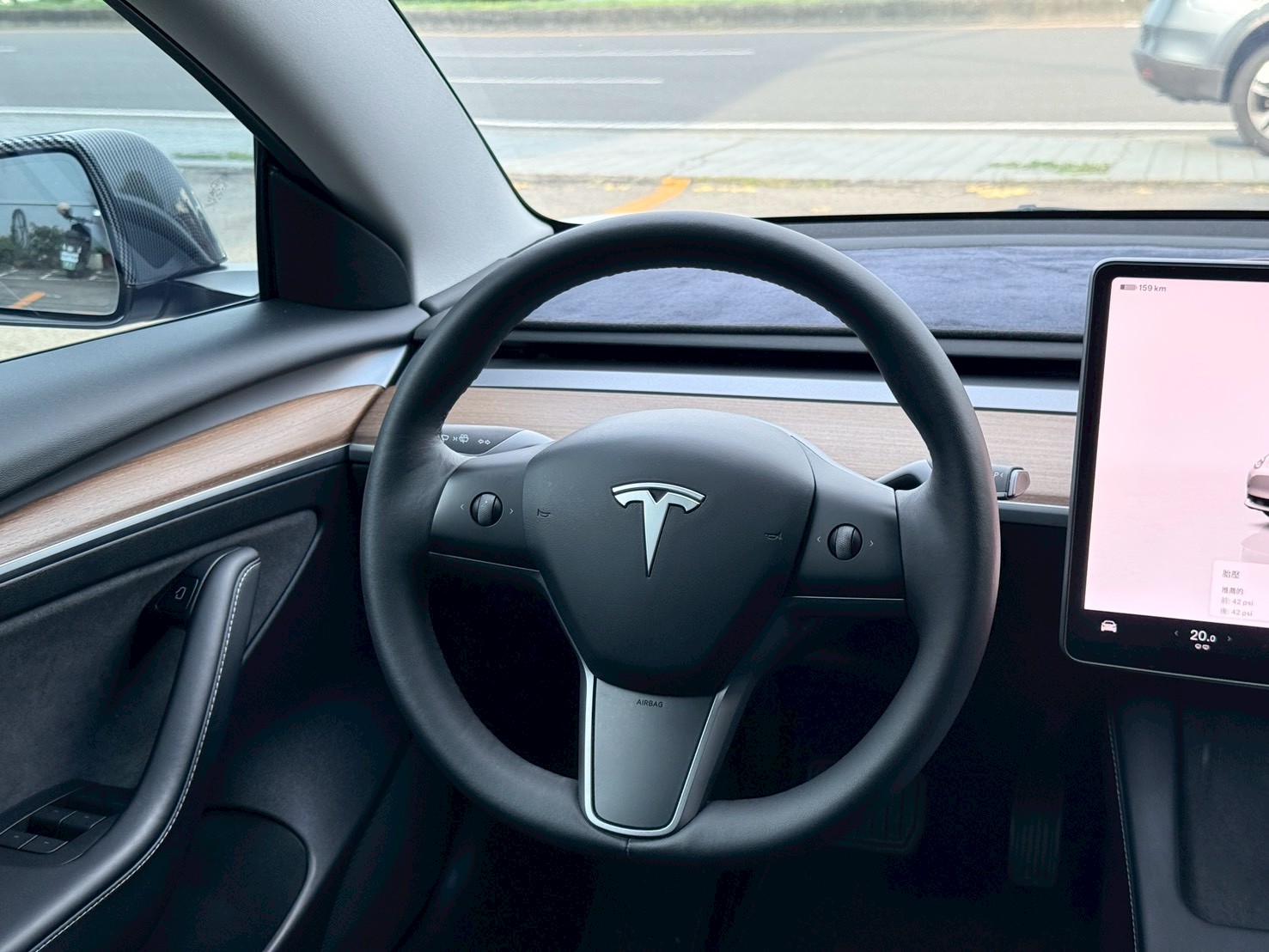2022年 Tesla Model 3 LR 中古車照片 - Orange Garage