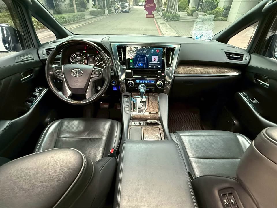 2019年 Toyota Alphard 3.5 中古車照片 - Orange Garage