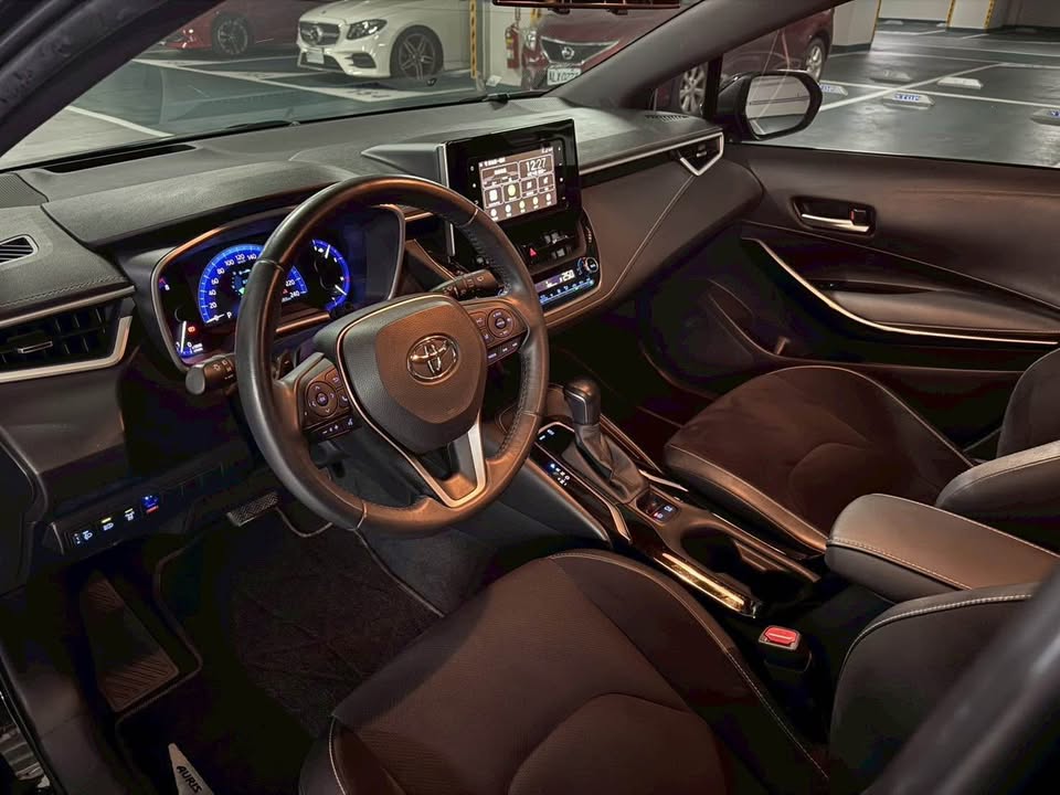 2019年 Toyota Corolla Auris 旗艦款 中古車照片 - Orange Garage
