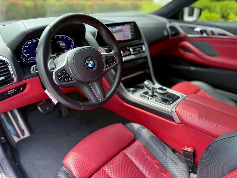 2019年 BMW 8 Series M850i COUPE XDrive滿配 中古車照片 - Orange Garage