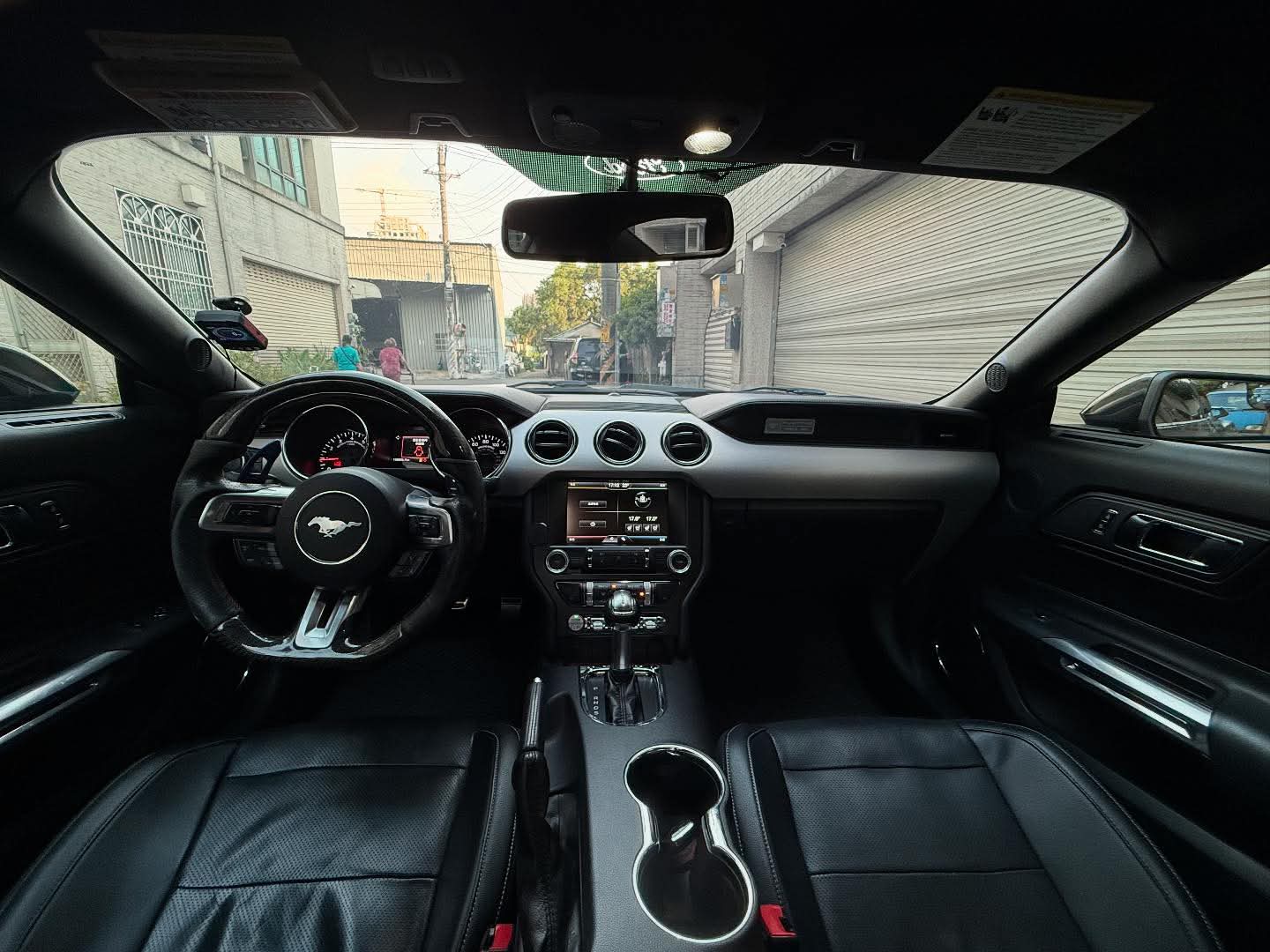 2014年 Ford Mustang 2.3 中古車照片 - Orange Garage
