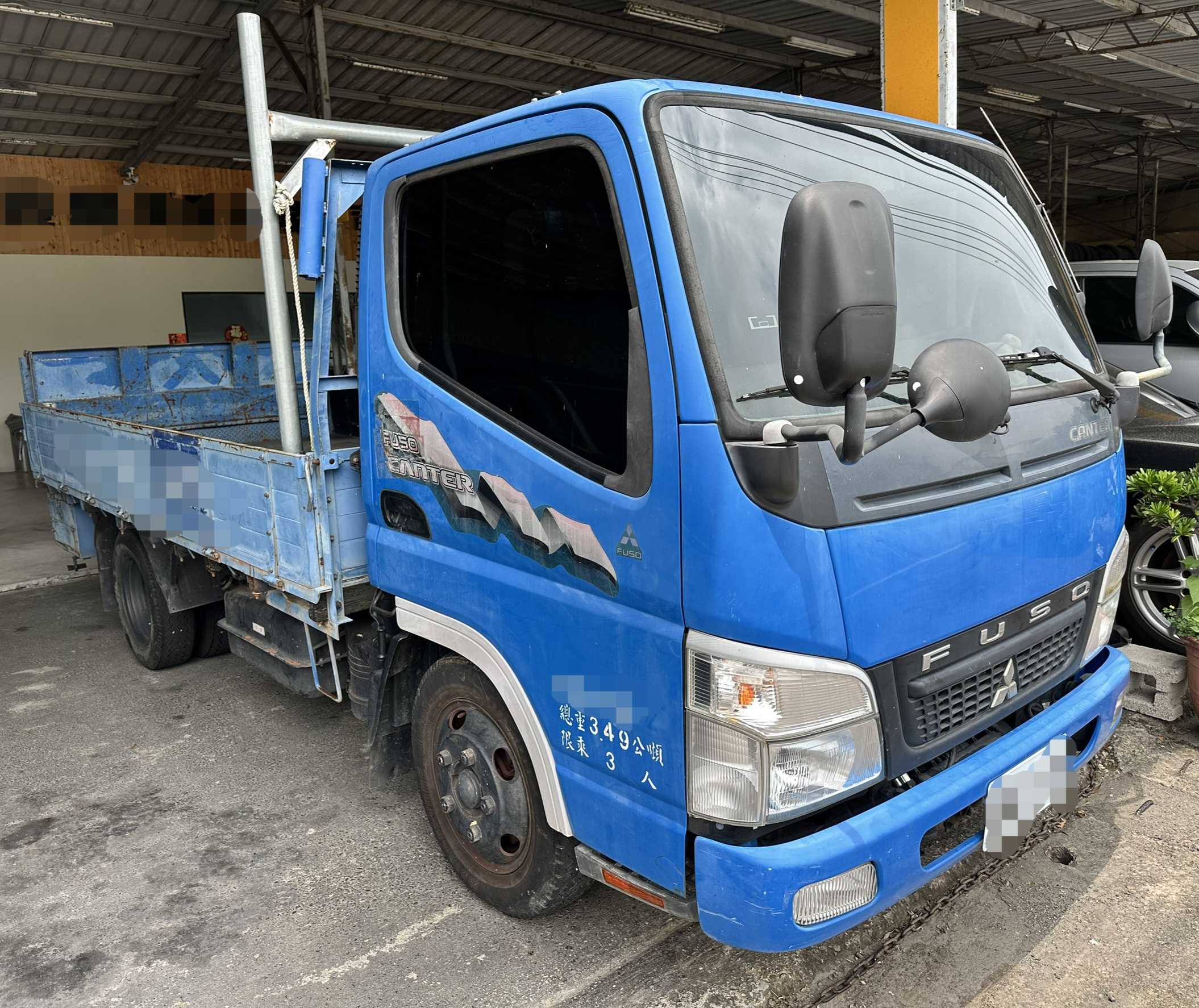 2007年 Mitsubishi Canter Fuso Canter 3.49 噸 中古車照片 - 澄色車庫