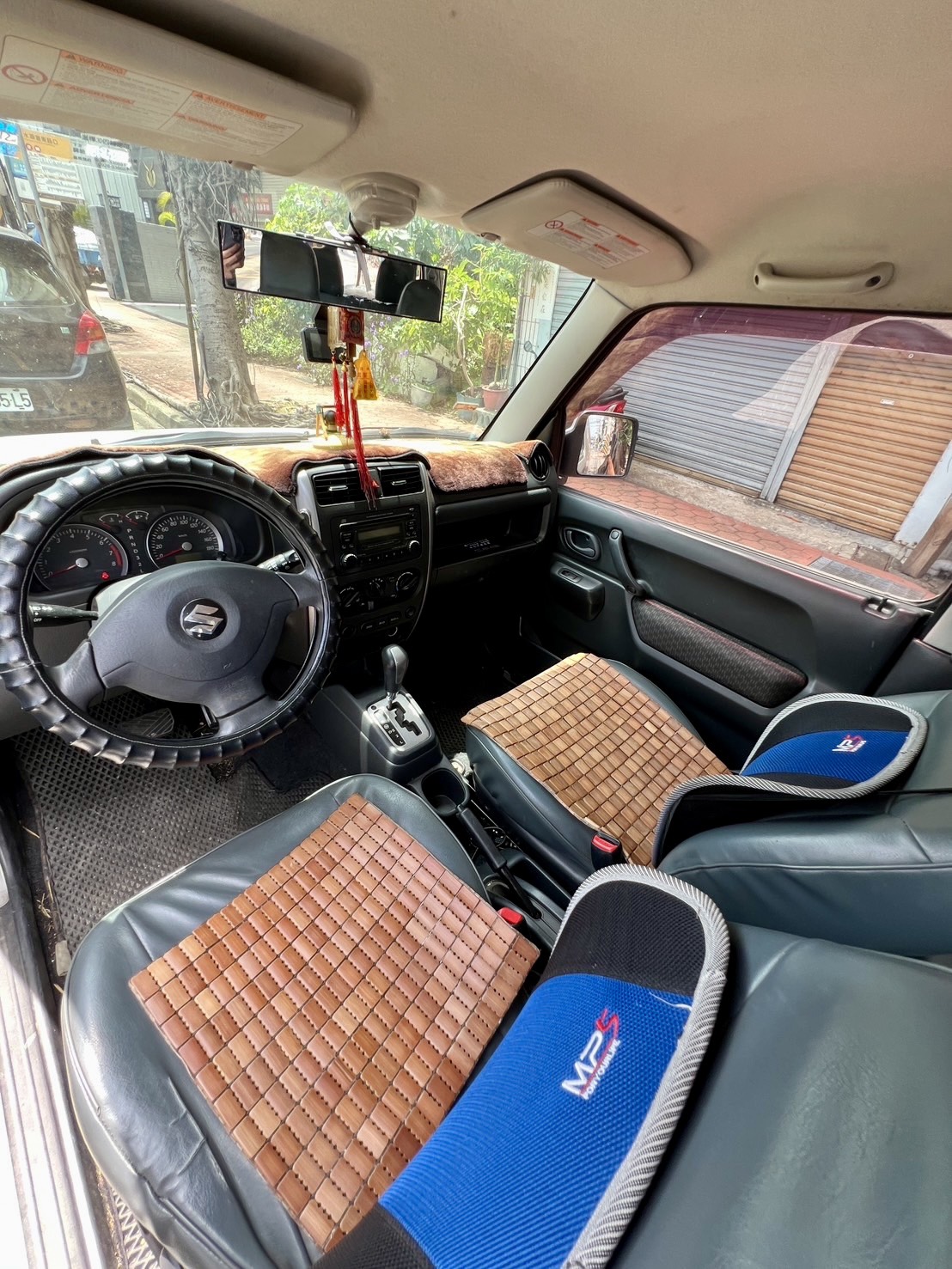 2005年 Suzuki Jimny 1.5 中古車照片 - Orange Garage