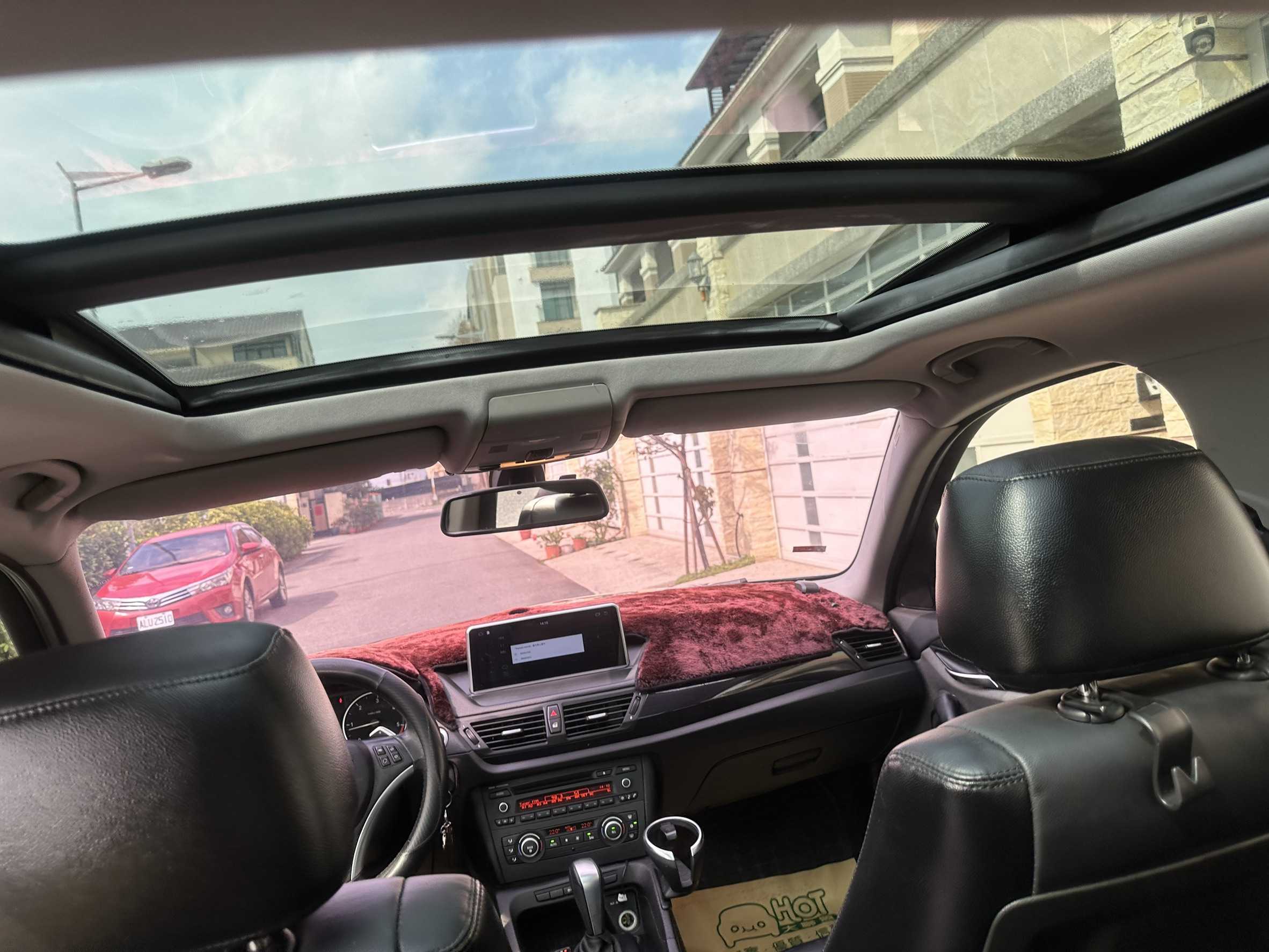 2012年 BMW X1 中古車照片 - 澄色車庫