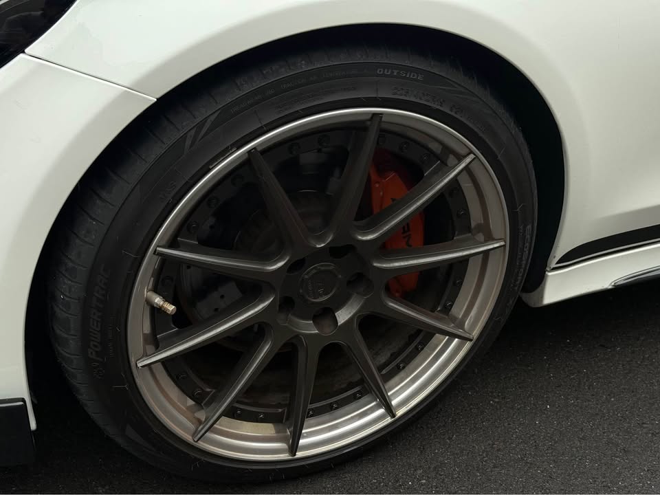 2014年 Mercedes-Benz C-Class C400 AMG 中古車照片 - Orange Garage