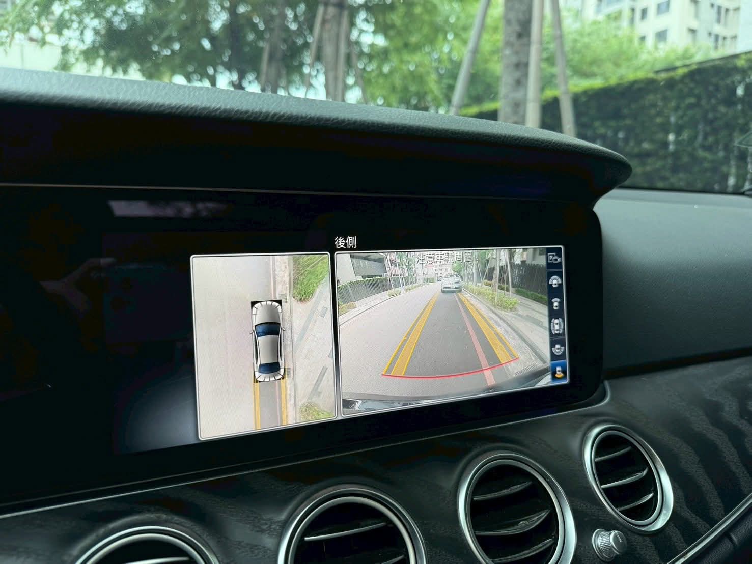 2019年 Mercedes-Benz E-Class E350 AMG 4MATIC 中古車照片 - Orange Garage