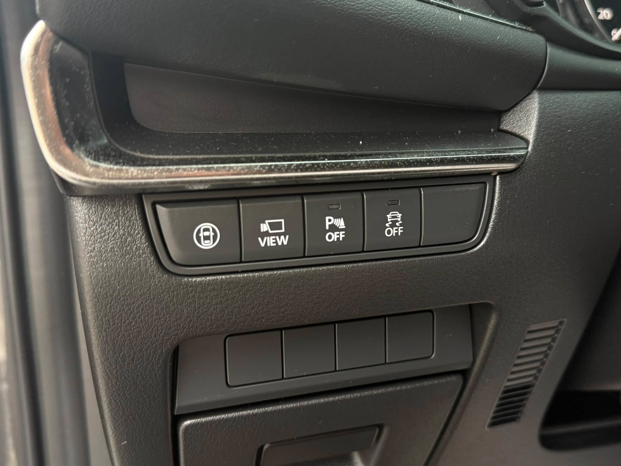 2019年 Mazda 3 4D Bose 旗艦款 中古車照片 - Orange Garage
