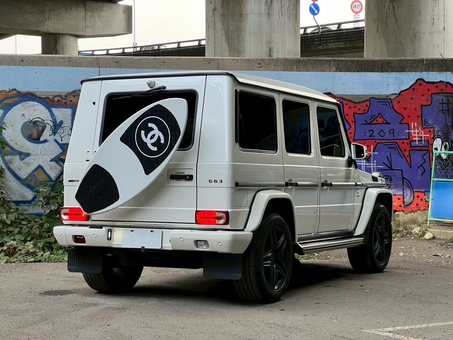 2016年 Mercedes-Benz AMG G63 中古車照片 - Orange Garage