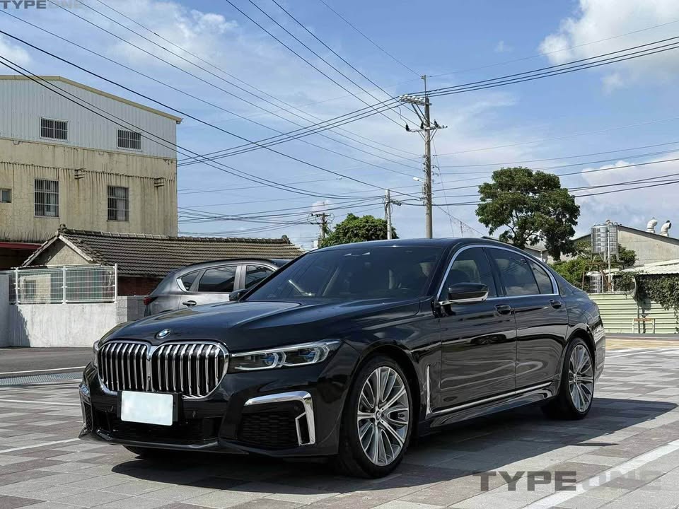 2018年 BMW 7 Series 730I 中古車照片 - Orange Garage