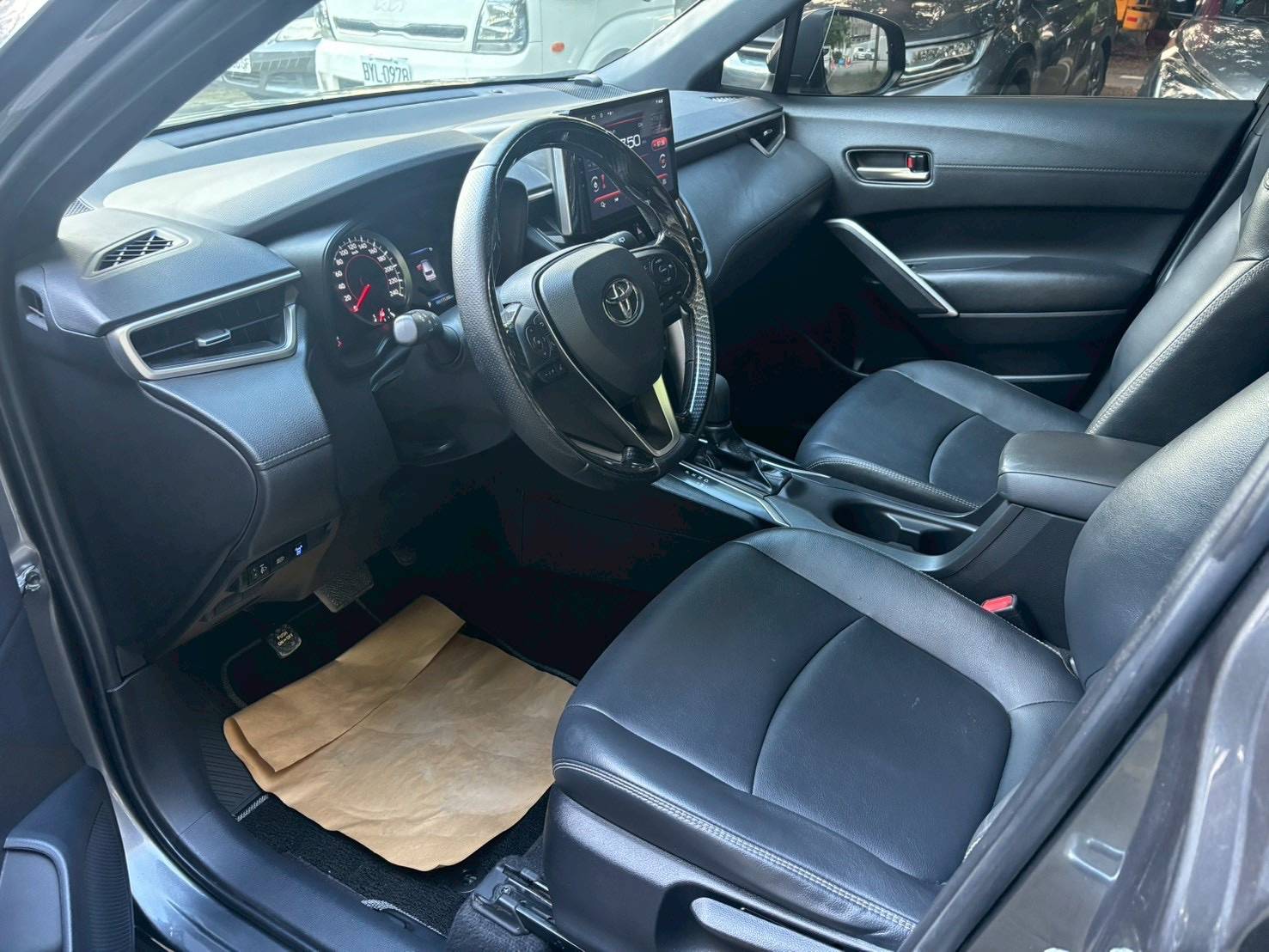2021年 Toyota Corolla Cross 1.8 中古車照片 - 澄色車庫