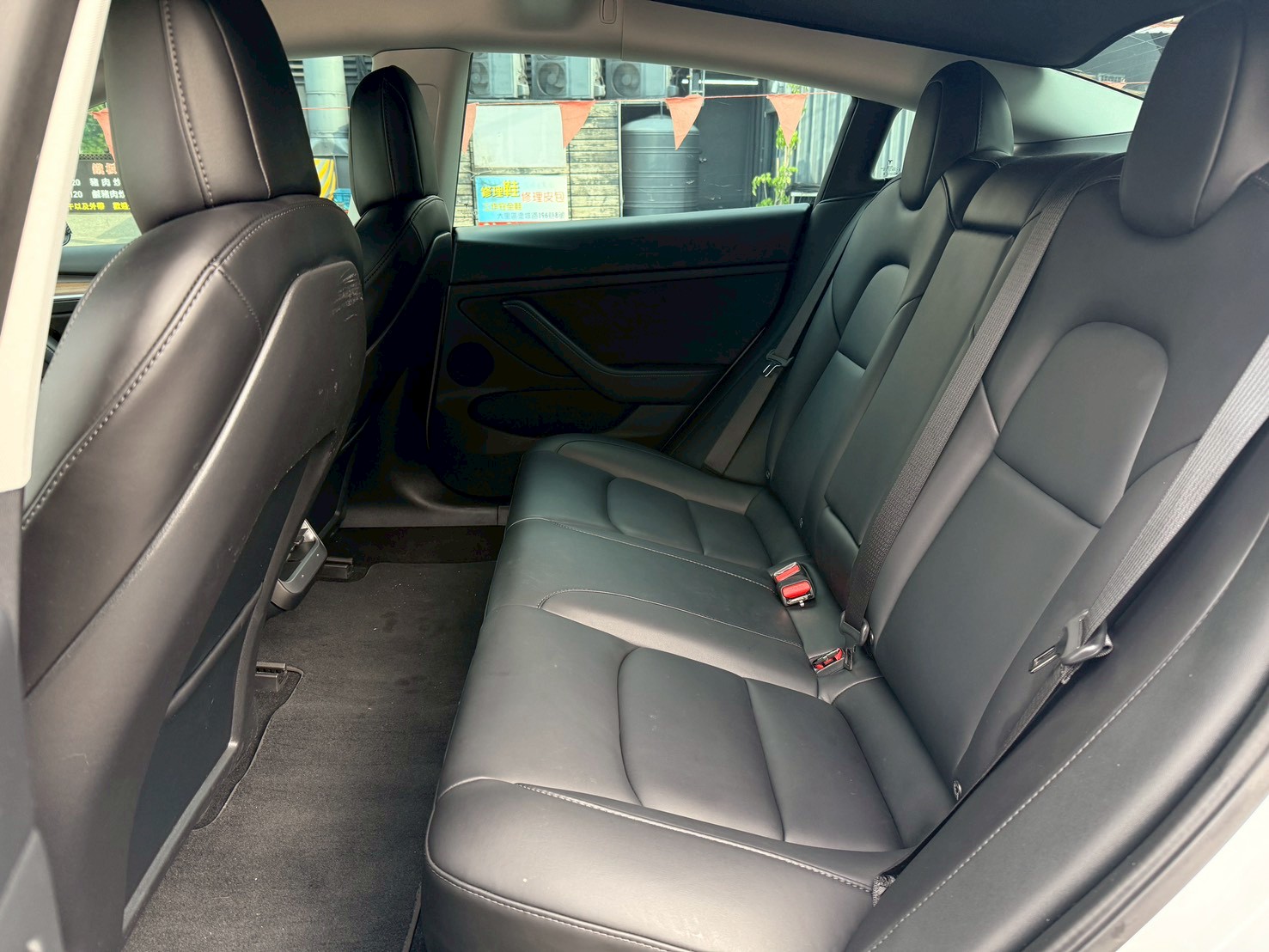 2022年 Tesla Model 3 LR 中古車照片 - Orange Garage