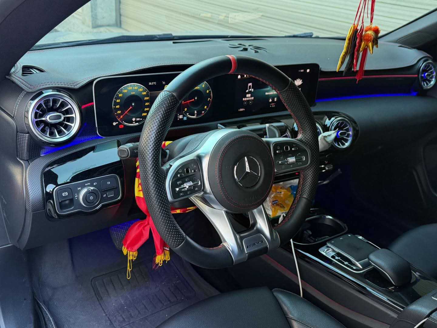 2020年 Mercedes-Benz CLA 200 中古車照片 - Orange Garage