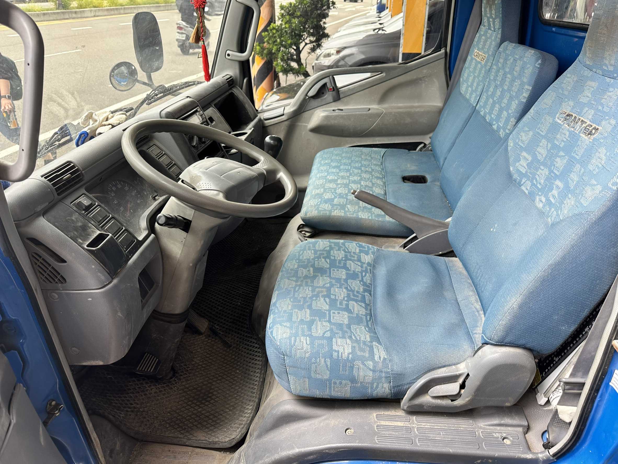 2007年 Mitsubishi Canter Fuso Canter 3.49 噸 中古車照片 - 澄色車庫