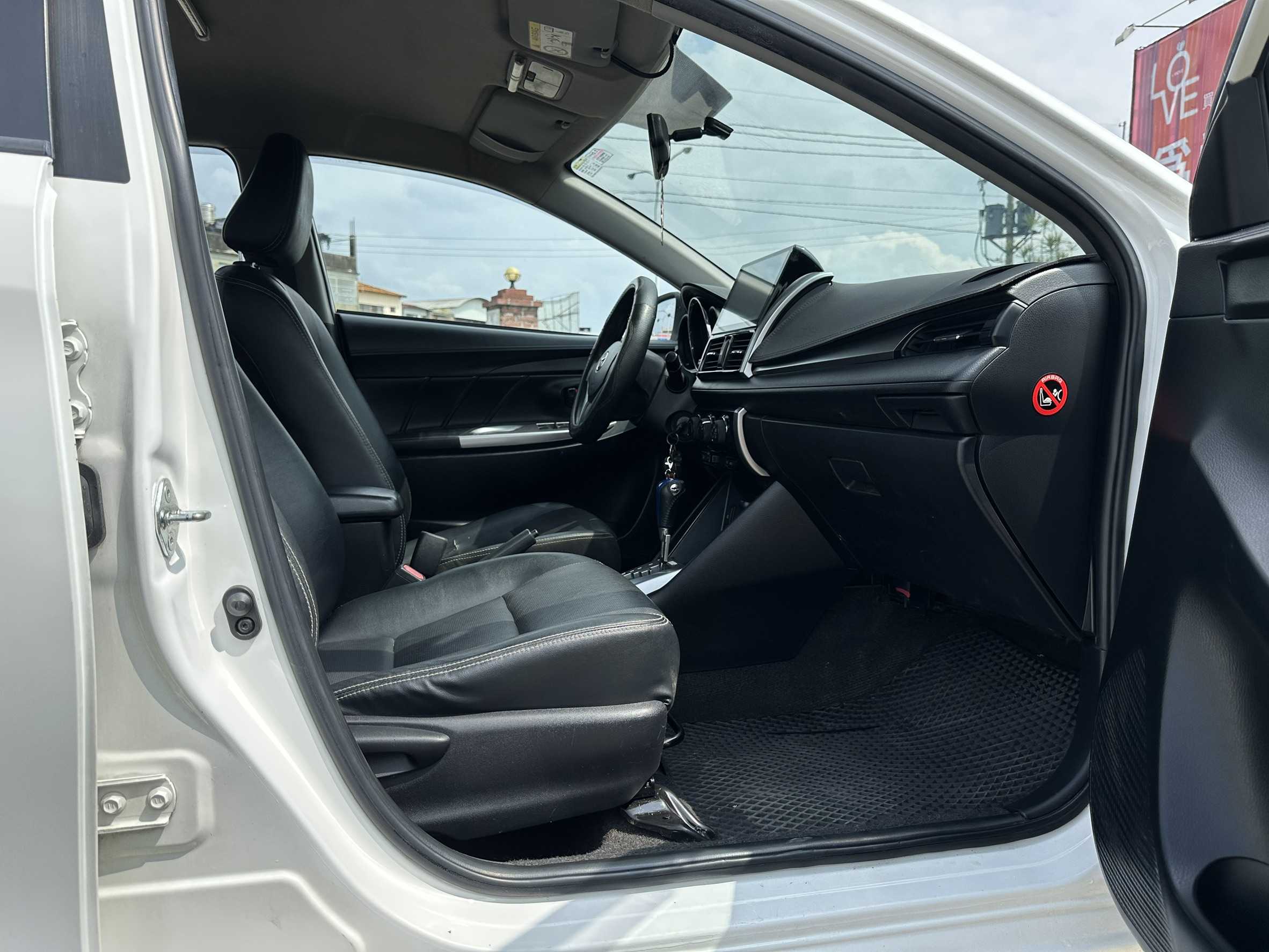 2014年 Toyota Vios 1.5 中古車照片 - 澄色車庫