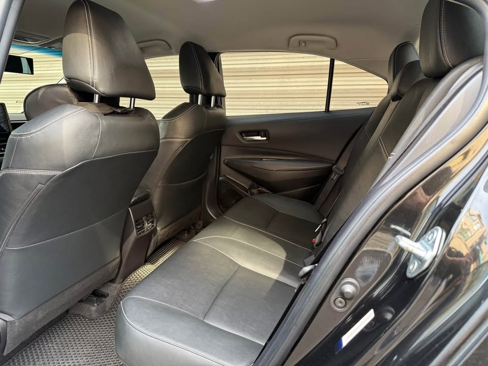 2020年 Toyota Corolla Altis Hybrid 尊爵 中古車照片 - Orange Garage