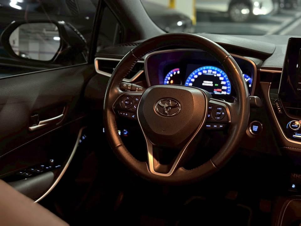 2019年 Toyota Corolla Auris 旗艦款 中古車照片 - Orange Garage