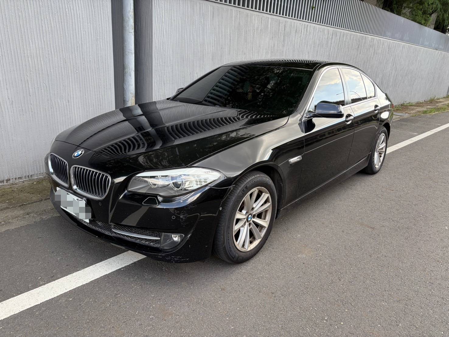 2013年 BMW 5 Series 520d 中古車照片 - Orange Garage