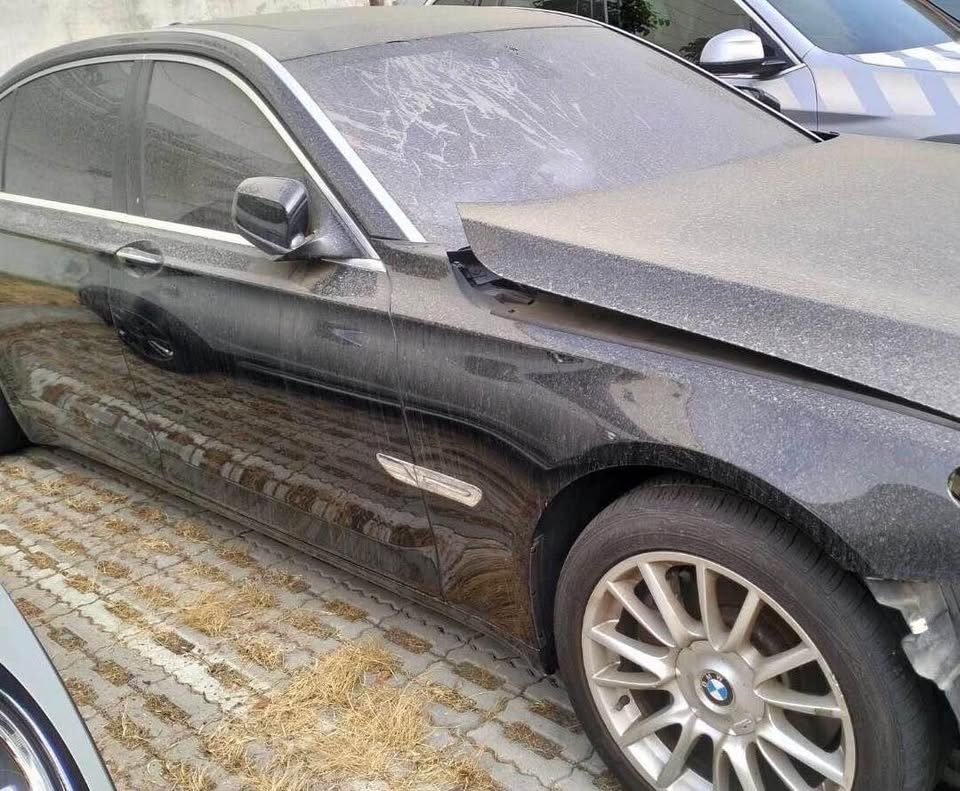 BMW 7 Series ActiveHybrid 7 整車拆賣 二手零件照片 - Orange Garage