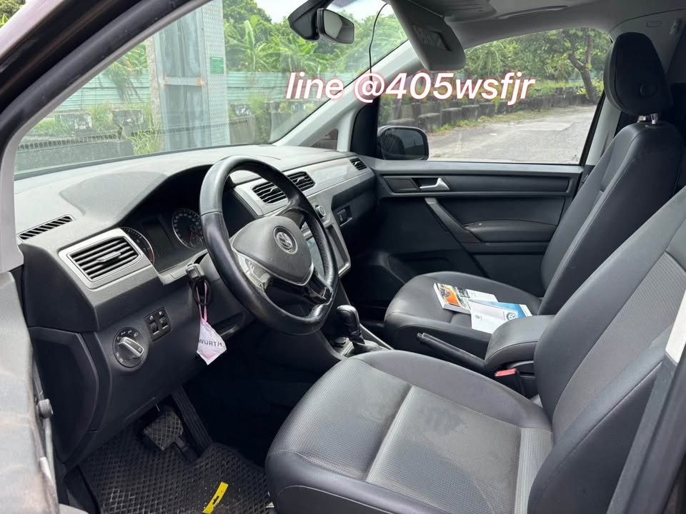 Volkswagen Caddy Maxi TSI 整車拆賣 二手零件照片 - Orange Garage