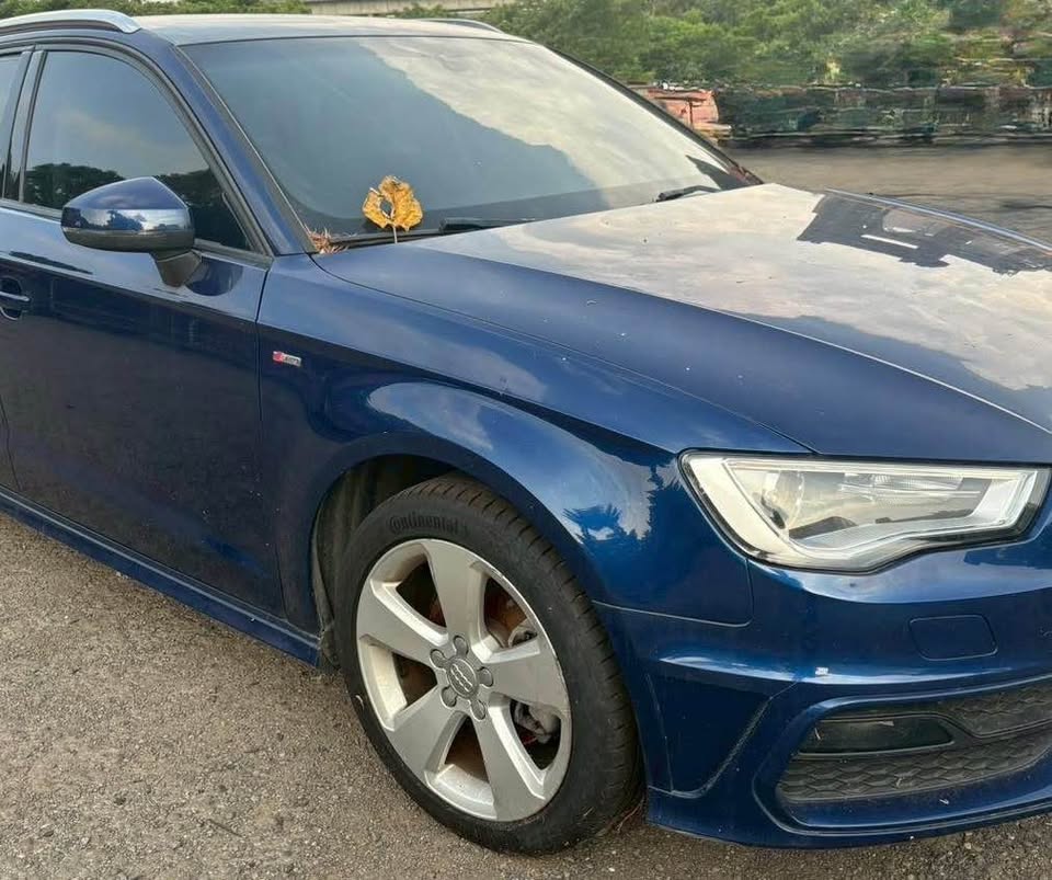 Audi A3 Sportback 35 TFSI 整車拆賣 二手零件照片 - Orange Garage