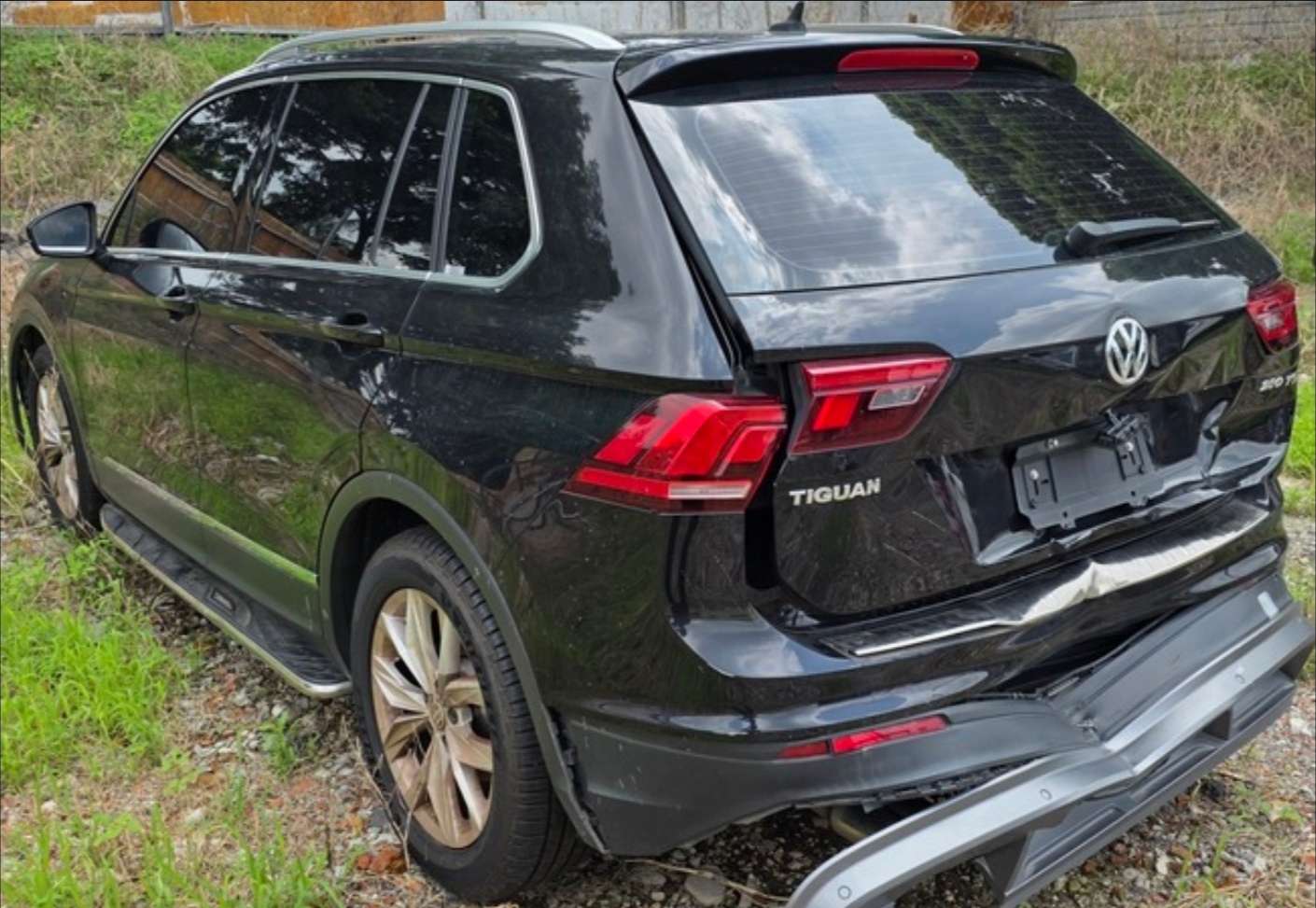 Volkswagen Tiguan 280TSI 整車拆賣 二手零件照片 - Orange Garage