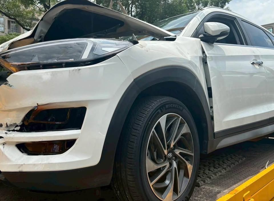 Hyundai Tucson 1.6T 整車拆賣 二手零件照片 - Orange Garage