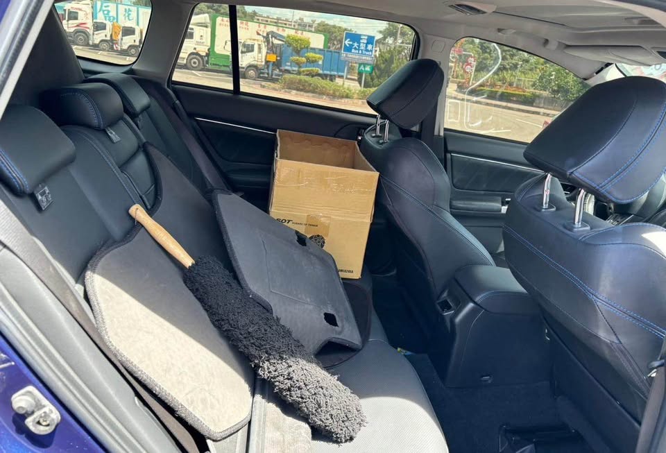 Subaru Levorg 1.6 DIT 整車拆賣 二手零件照片 - Orange Garage