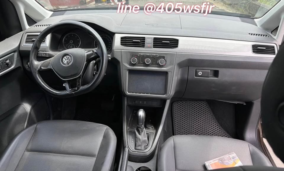 Volkswagen Caddy Maxi TSI 整車拆賣 二手零件照片 - Orange Garage