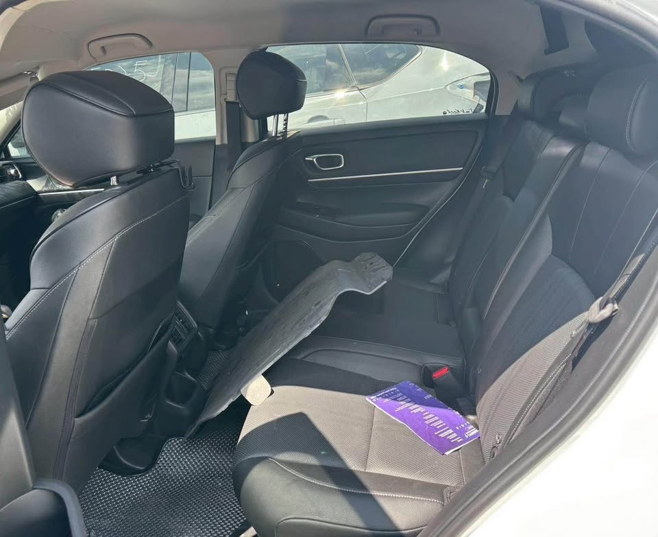 Honda HR-V 1.5 整車拆賣 二手零件照片 - Orange Garage