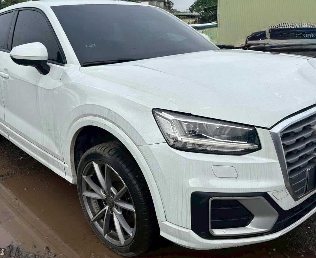 Audi Q2 35 TFSI 整車拆賣 二手零件照片 - Orange Garage