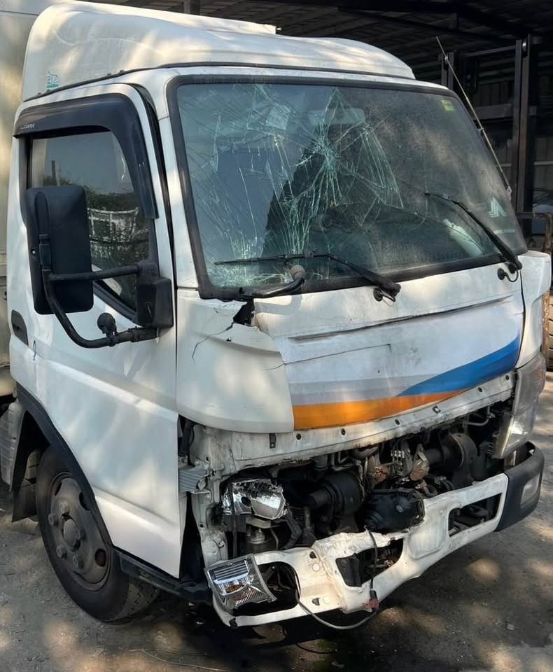 Mitsubishi Canter 第七代 整車拆賣 二手零件照片 - Orange Garage
