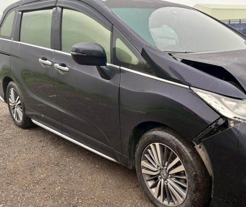 Honda Odyssey 2.4 i-VTEC 整車拆賣 二手零件照片 - Orange Garage