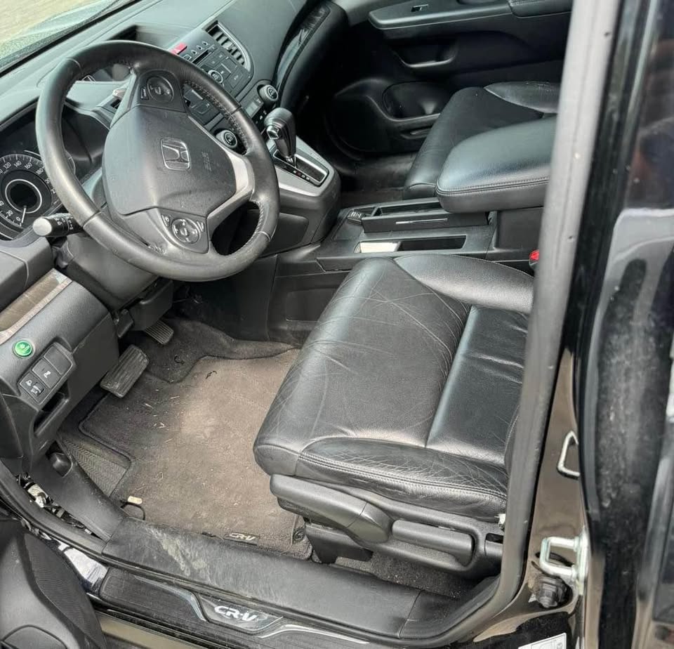 Honda CR-V 2.4 整車拆賣 二手零件照片 - Orange Garage