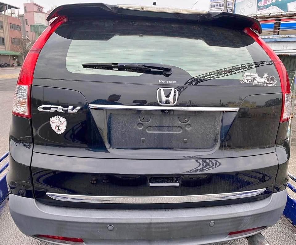 Honda CR-V 2.4 整車拆賣 二手零件照片 - Orange Garage
