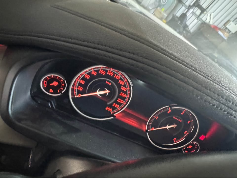 BMW X6 30d 整車拆賣 二手零件照片 - Orange Garage
