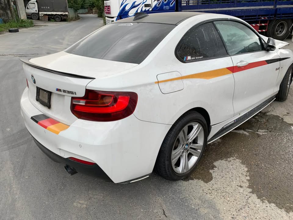 BMW 2 Series 235i 整車拆賣 二手零件照片 - Orange Garage