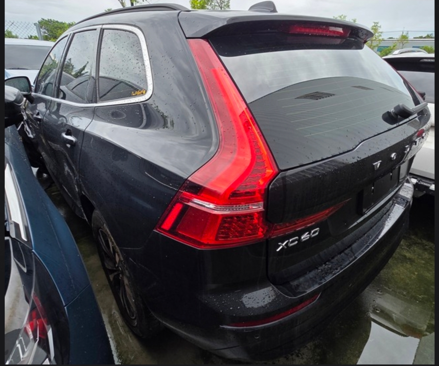 Volvo XC60 B4 整車拆賣 二手零件照片 - Orange Garage