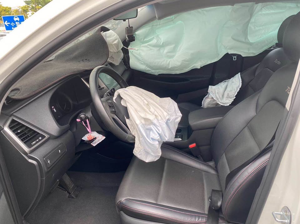 Hyundai Tucson 1.6 T-GDi Turbo 整車拆賣 二手零件照片 - Orange Garage