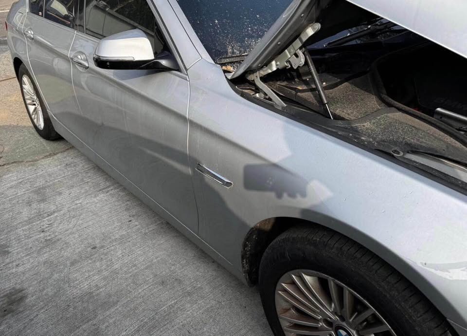 BMW 5 Series 520i 整車拆賣 二手零件照片 - Orange Garage